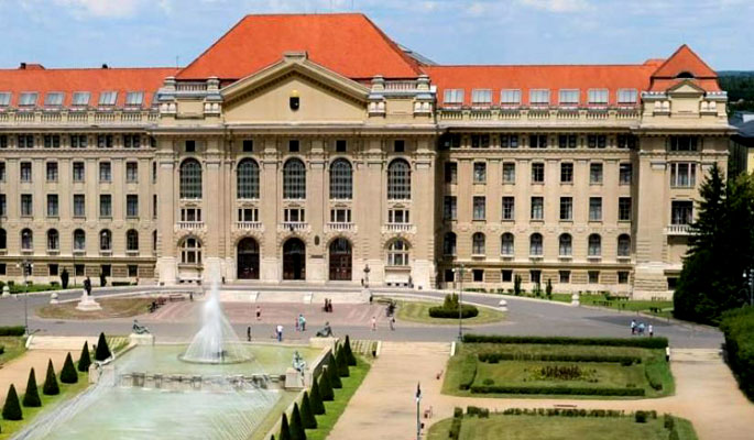 University of Debrecen